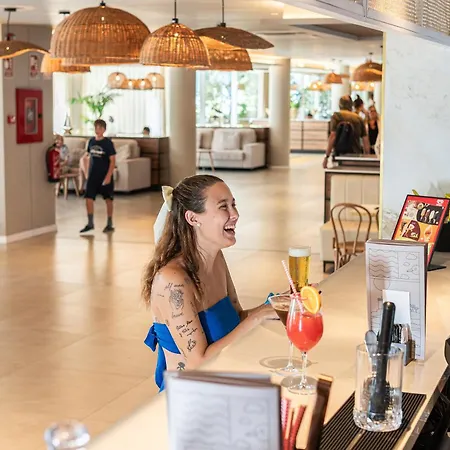 Don Juan Tossa Готель