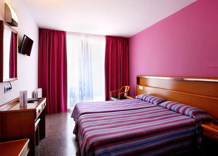 Отель Don Juan Tossa