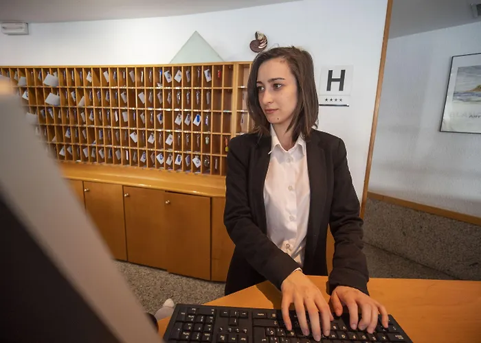 Отель Don Juan Tossa