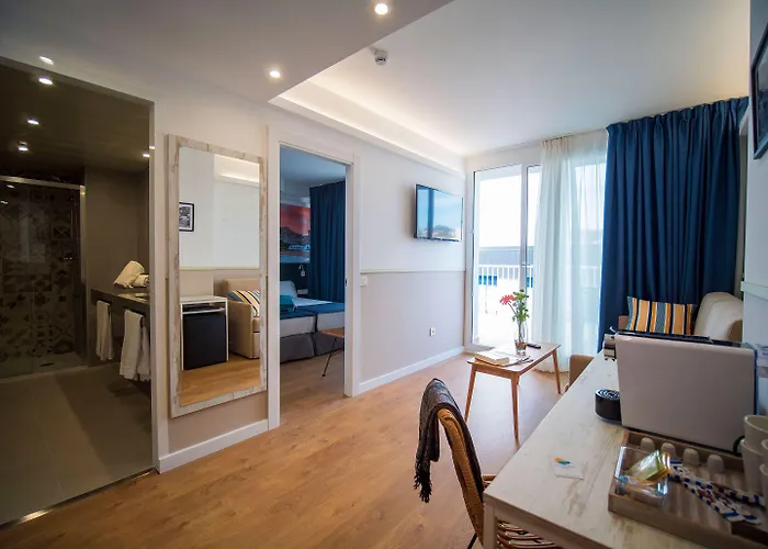 Отель Don Juan Tossa 4*